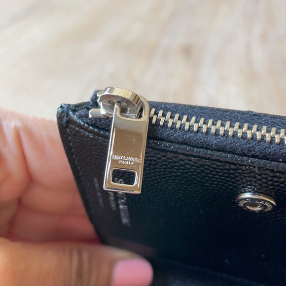 Saint Laurent Ladies Black Quilted Monogram Wallet - Picture 9 of 12